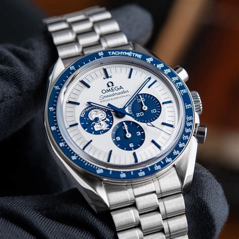 omega speedmaster 50th anniversary silver snoopy|omega Snoopy 50th anniversary price.